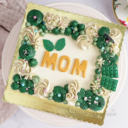 Green Lush Chocolate Cake for Mom