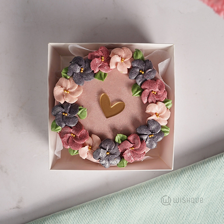 Vintage Blooms Ribbon Bento Cake