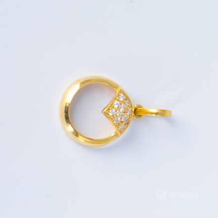 22kt Arthur Gold Pendant With Zercone