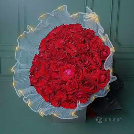 50 Fresh Red Rose Bouquet with Fairy Lights