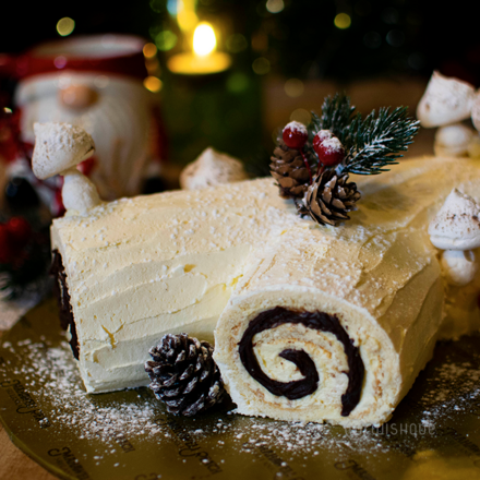 Winter White Yule Log