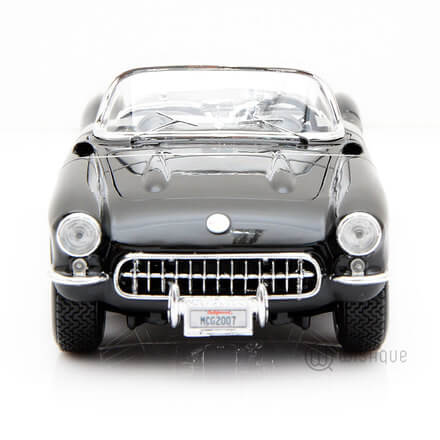 Maisto 1957 Chevrolet Corvette Black 1/18 Diecast Special Edition