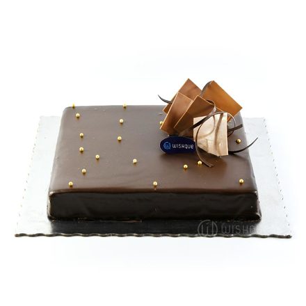 Delectable Lindt Ganache Chocolate Cake