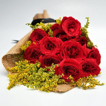 We're High On Love Rosses Natural Jute Bouquet