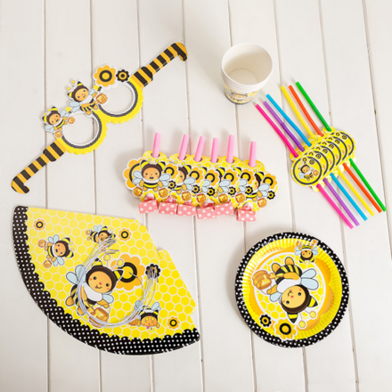 Bee Theme 6 People Party Accessory Set