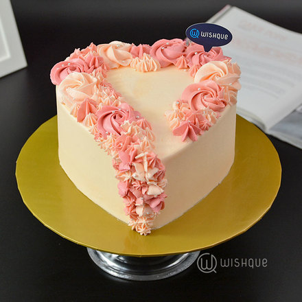Blossom In Heart Buttercream Ribbon Cake