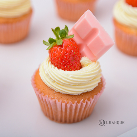 Pinkberry White Chocolate Cupcake