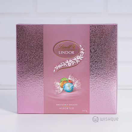 Lindt LINDOR GIFT BOX Pink Ribbon 147g