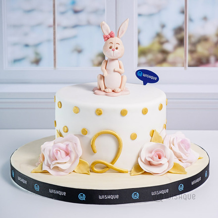 Cute Bunny Floral Cake