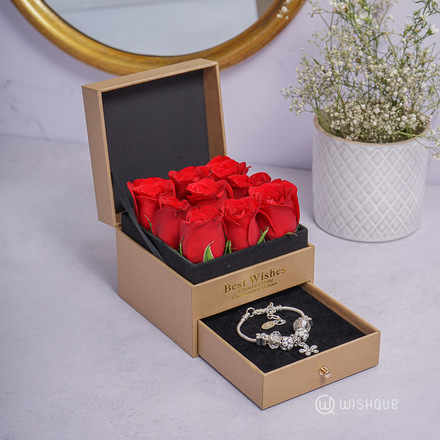 Fresh Rose Box with Daisy Beads Bracelet